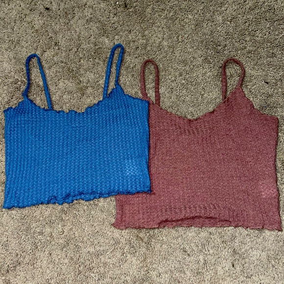 2 Tank Tops - Picture 1 of 5